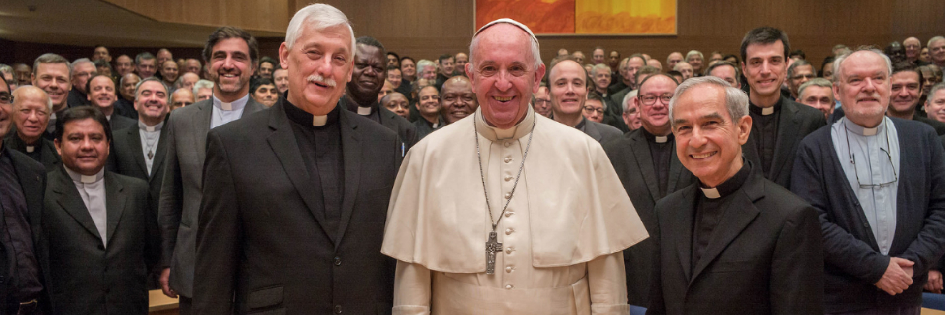 https://arquimedia.s3.amazonaws.com/1/nicolas/pope2jpg.jpg
